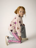 Bild in Galerie-Betrachter laden, Minymo Teddyjacke AOP mit Futter - Hushed Violet