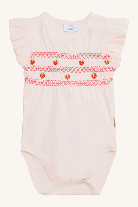 Hust & Claire Body mit Flügelärmchen und Erdbeer Stickerei - Rosa