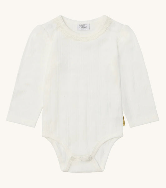 Hust & Claire Body mit Rüsche am Kragen