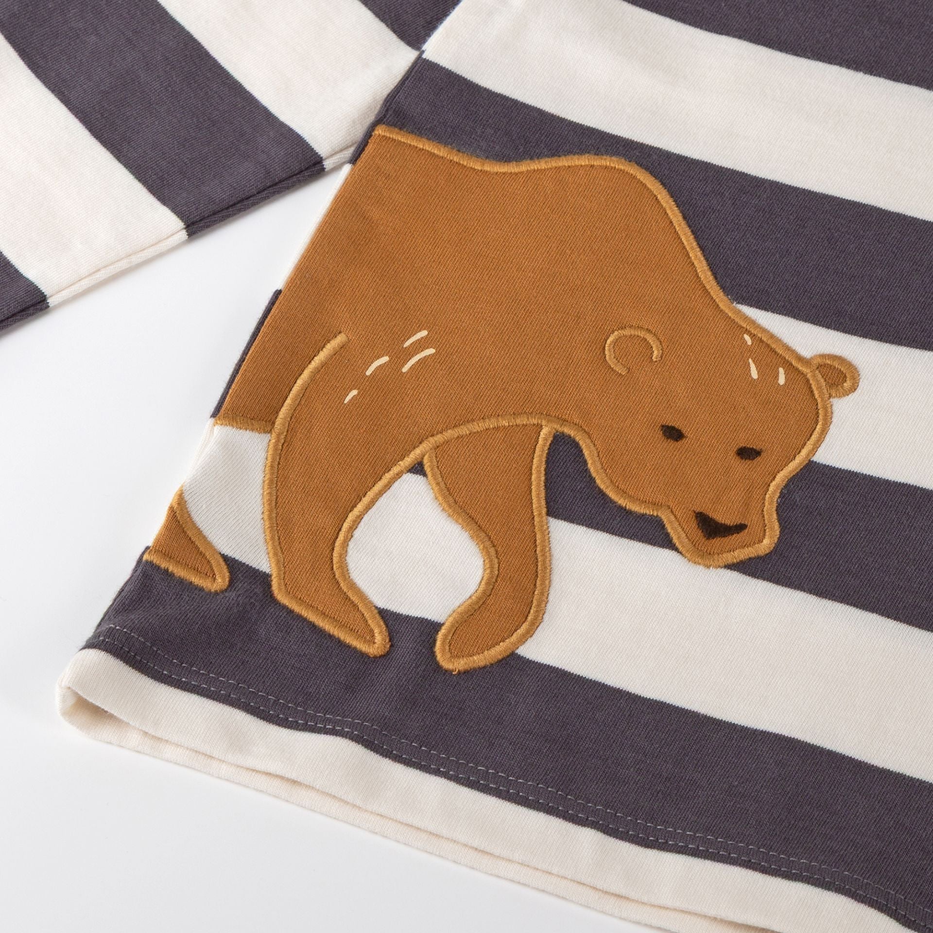 Sigikid Kapuzen-Langarmshirt mit Brusttasche, Winterbär