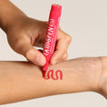 Bild in Galerie-Betrachter laden, Nailmatic Kids "Tattoo Stift rot"
