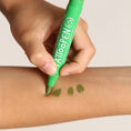 Bild in Galerie-Betrachter laden, Nailmatic Kids "Tattoo Stift grün"
