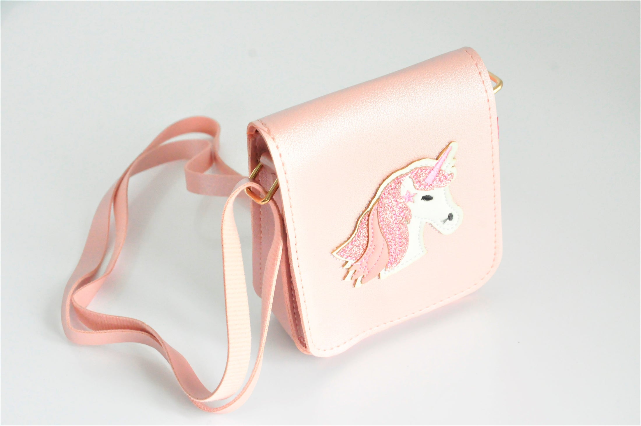KisME "Umhängetasche mit Einhorn" - Rosa Metallic