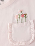 Bild in Galerie-Betrachter laden, Minymo T-Shirt mit Brusttasche - Delicacy
