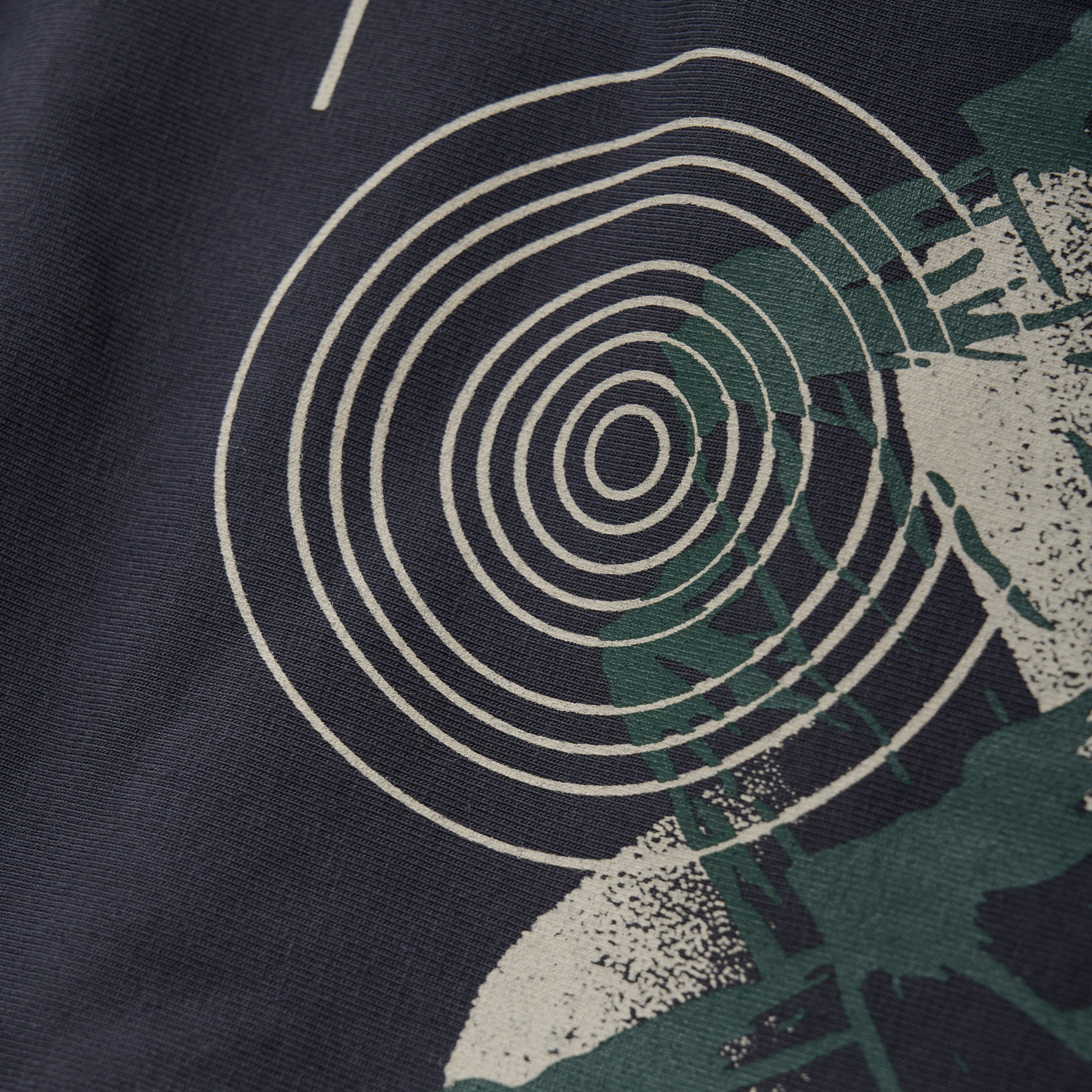 En Fant "T-Shirt langarm" mit Rückendruck - Ebony