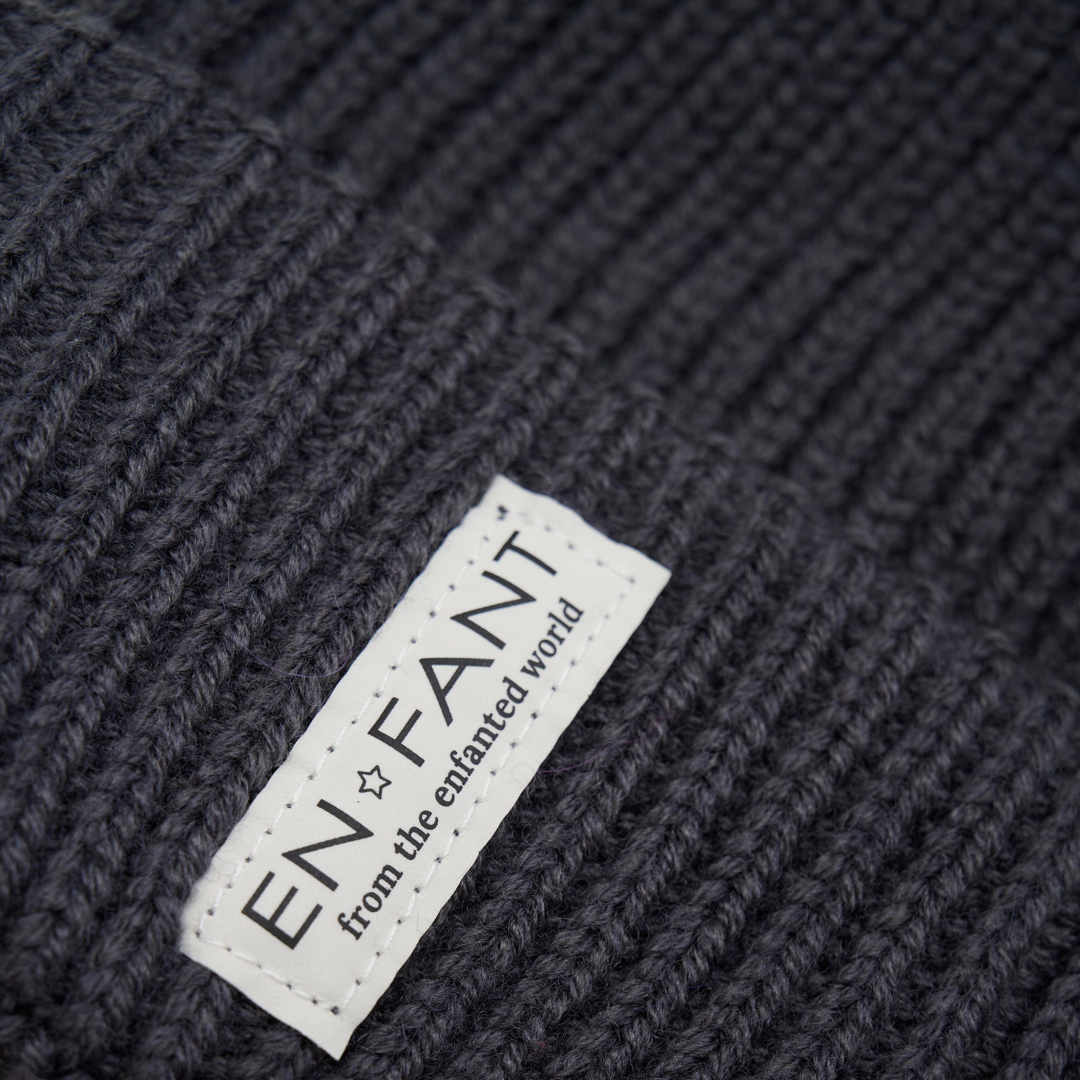 En Fant "Mütze" - Ebony
