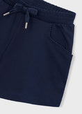 Bild in Galerie-Betrachter laden, Mayoral Shorts mit Ziernaht - Marineblau
