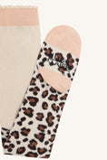 Bild in Galerie-Betrachter laden, Hust & Claire "Strumpfhose Frankie Big Leo" - French Oak

