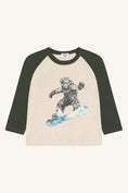 Bild in Galerie-Betrachter laden, Hust & Claire "T-Shirt langarm Anton Snowboard" - Wheat Melange
