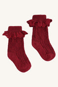 Bild in Galerie-Betrachter laden, Hust & Claire "Socken" mit Rüsche - Teaberry
