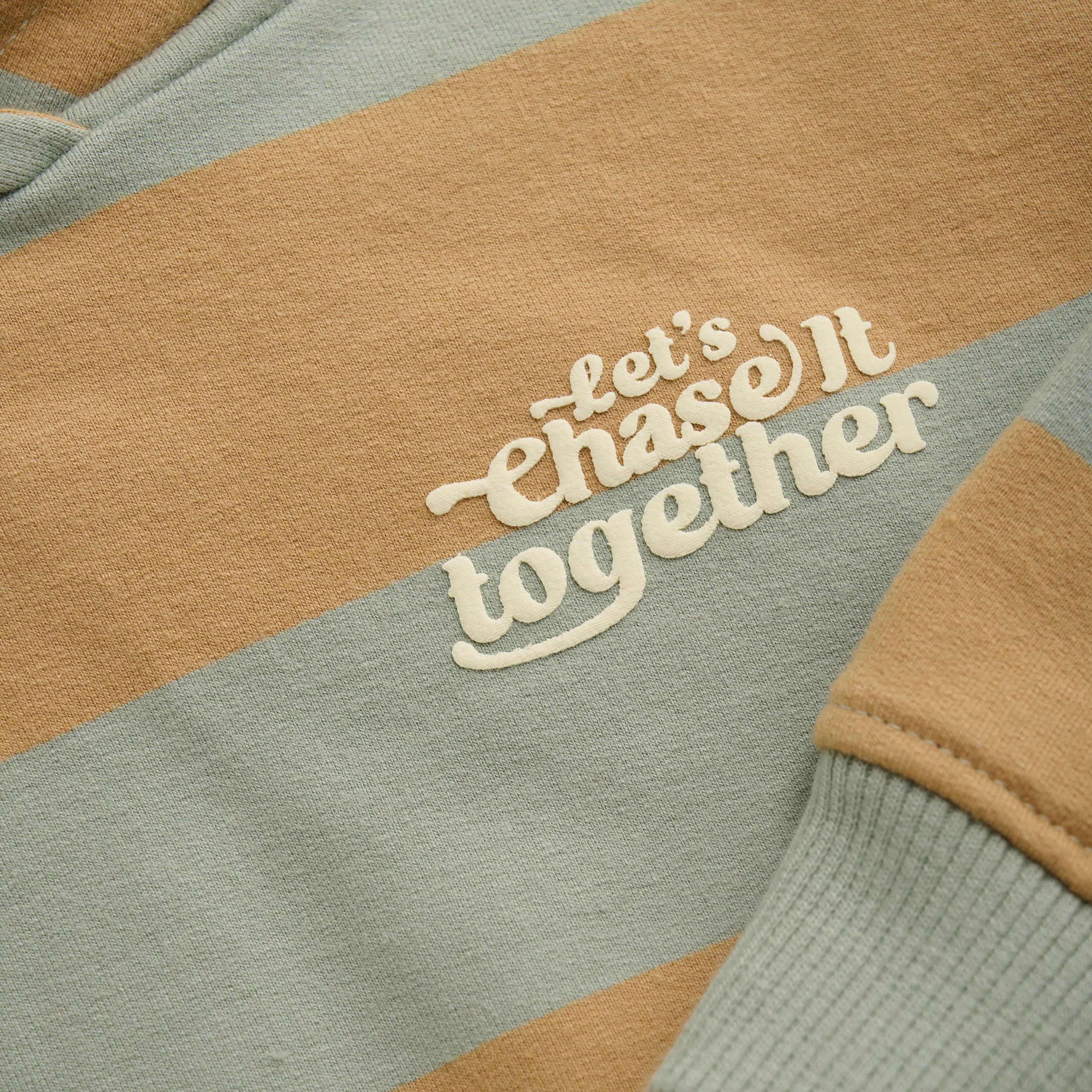 Daily Seven "Sweatshirt mit Kapuze, gestreift" - Light Castagne