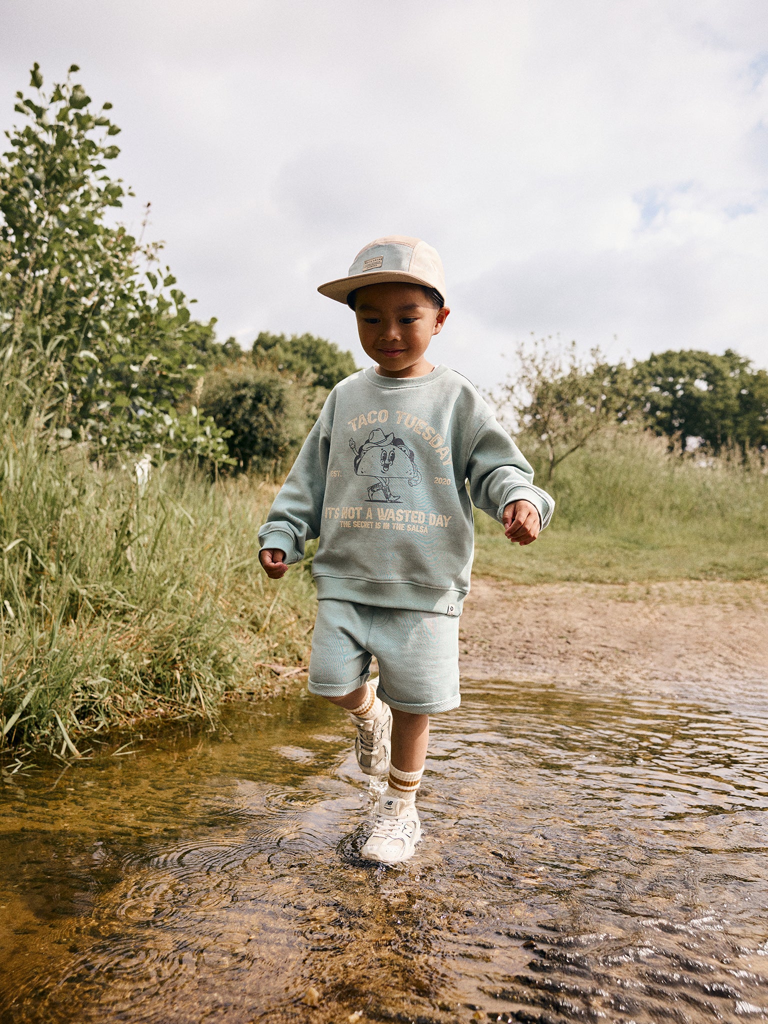 Daily Seven Shorts - Green Millieu