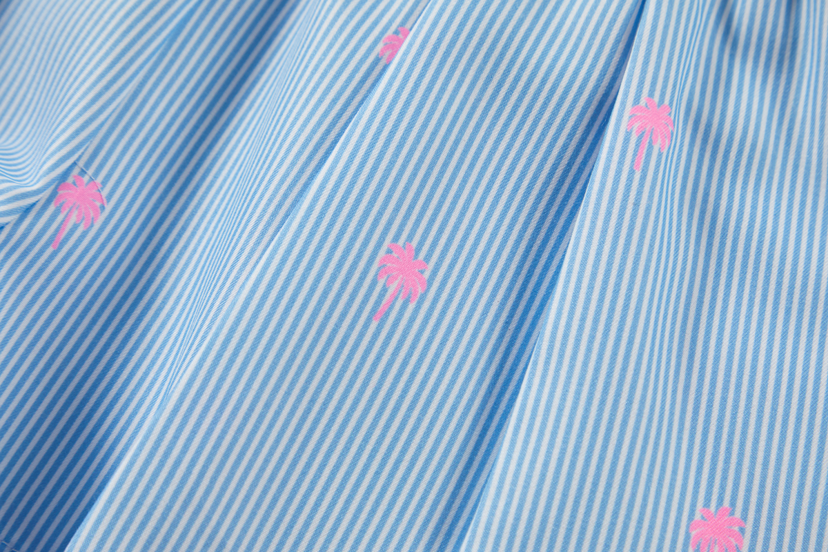 Someone Shorts mit Schleifchen und Palmen Print - Ecru