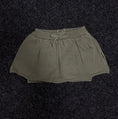 Bild in Galerie-Betrachter laden, Hust & Claire Strick Shorts in Rock Optik - Green Tea
