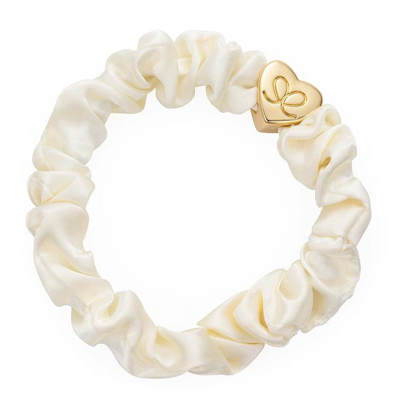 byEloise "Scrunchie cream mit goldenem Herz"