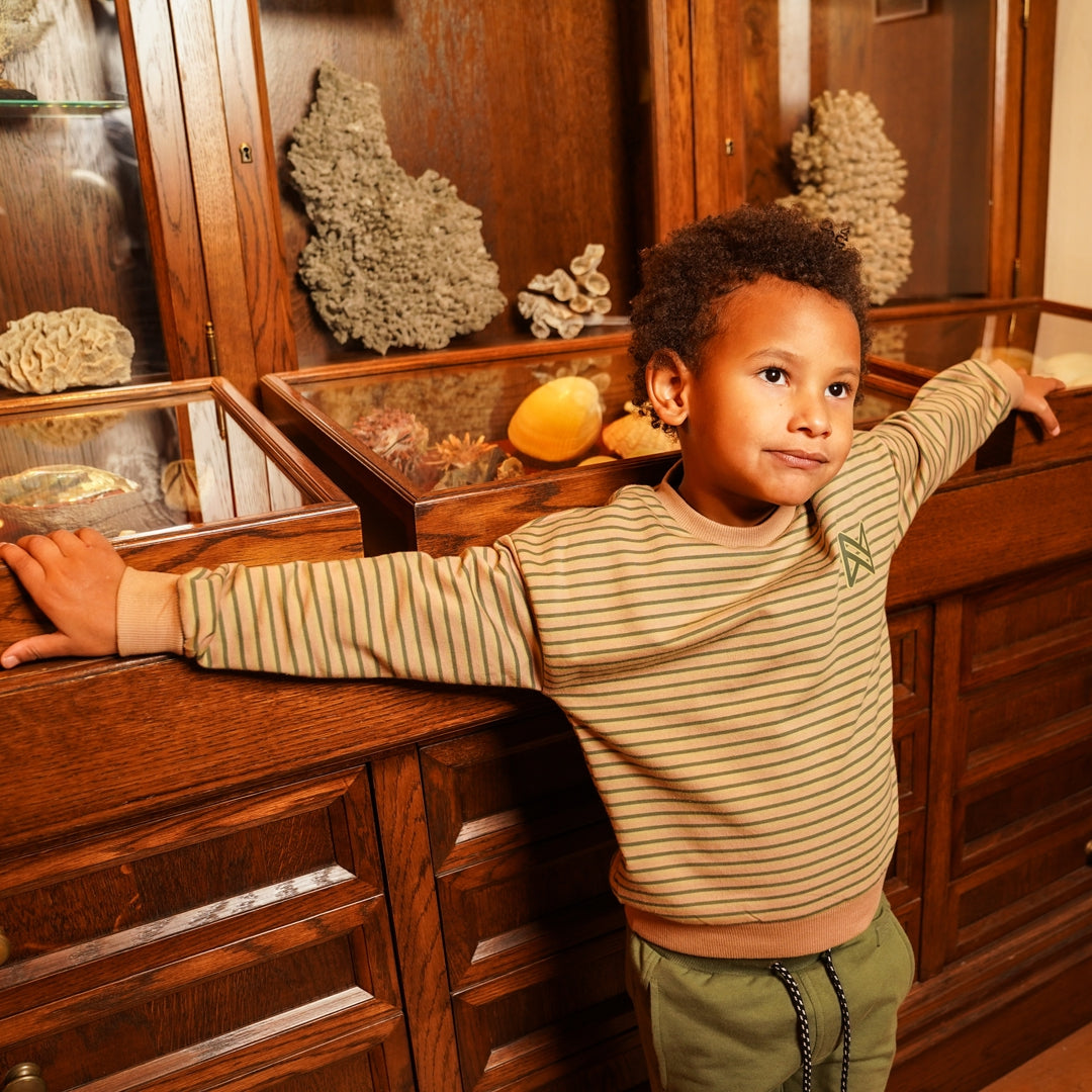 Koko Noko "Sweatshirt" gestreift - Dark sand