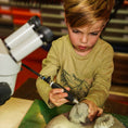 Bild in Galerie-Betrachter laden, Koko Noko "T-Shirt langarm" mit Druck - Dusty Green

