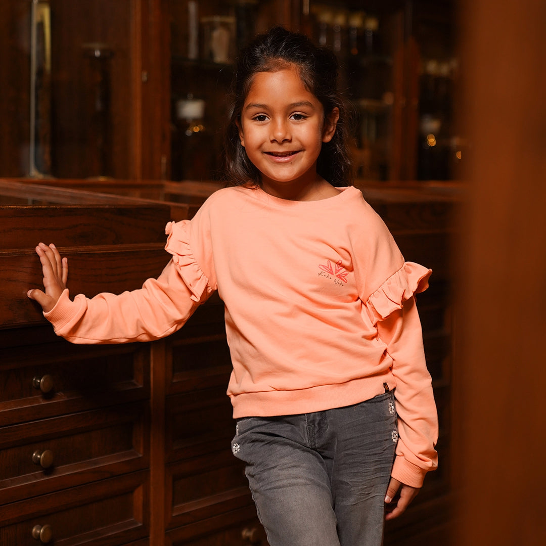 Koko Noko "Sweatshirt" mit Rüsche und Volant und Druck - Dusty Pink