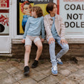 Bild in Galerie-Betrachter laden, No Way Monday "Sweatshirt" mit Rückendruck - Light Blue
