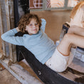 Bild in Galerie-Betrachter laden, No Way Monday "Sweatshirt" mit Rückendruck - Light Blue
