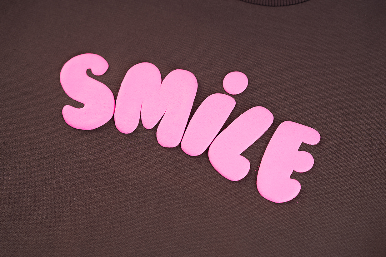 Someone Sweatshirt mit Smile - Brown